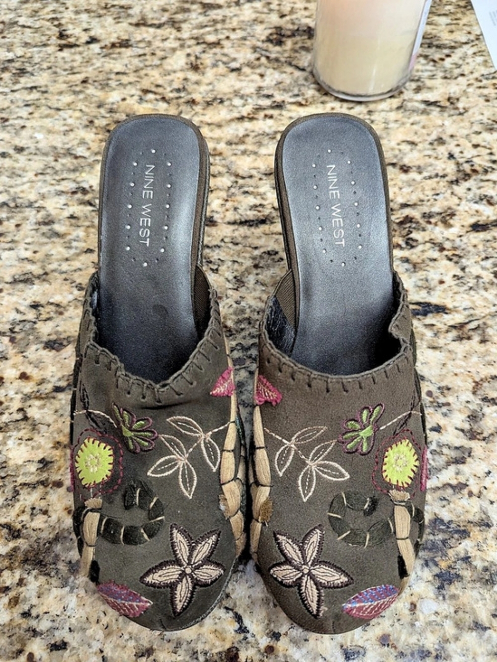 Nine West Floral Embroidered Olove Mules US 10
